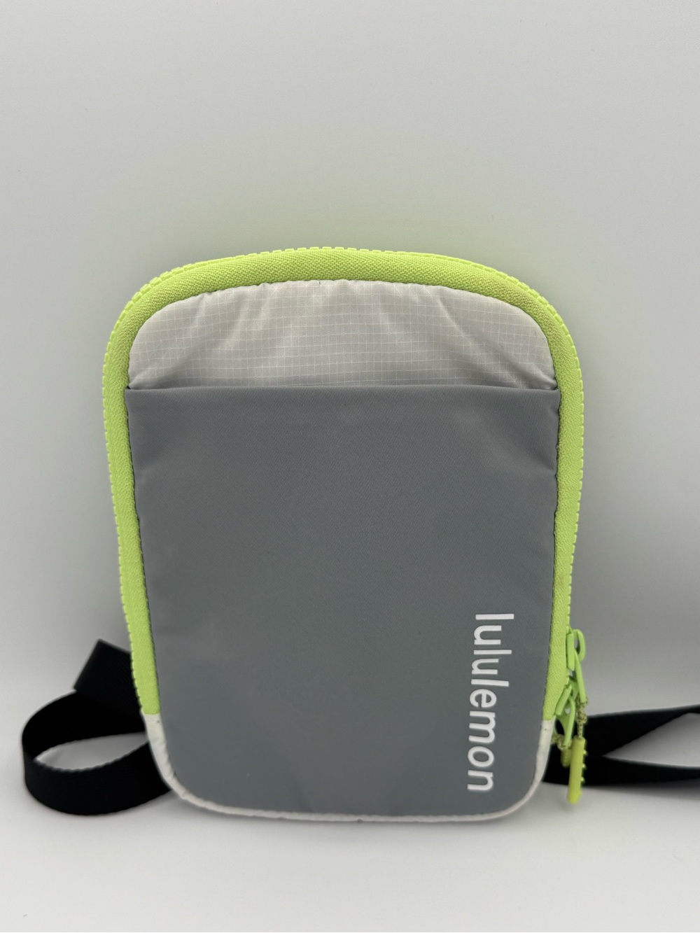 lululemon athletica Easy Access Crossbody Bag Belt Bag Gray White Neon Green